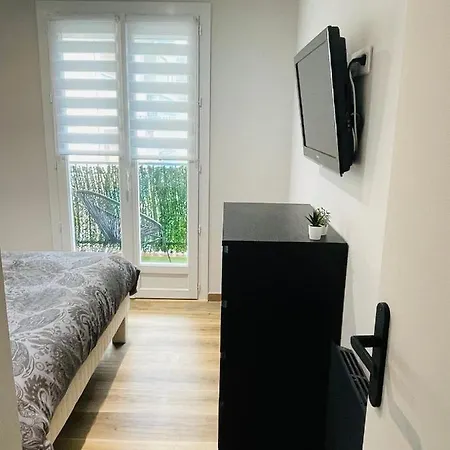 アパート Casa Louna T2 400m