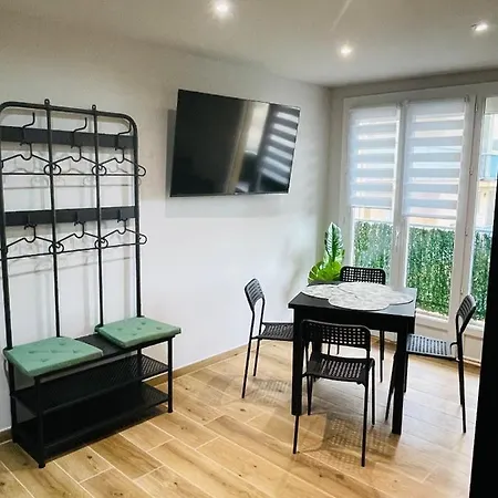 아파트 Casa Louna T2 400m 라센느쉬르메르