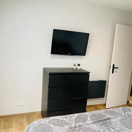 Casa Louna T2 400m * 라센느쉬르메르