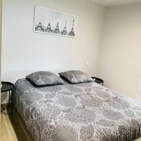 Casa Louna T2 400m 아파트 라센느쉬르메르